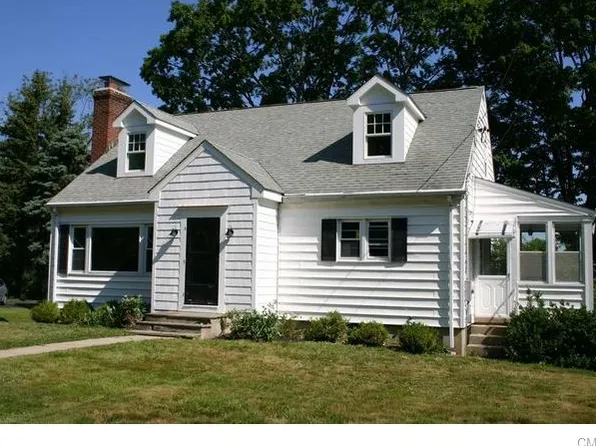 75 Prospect St, Ridgefield, CT 06877