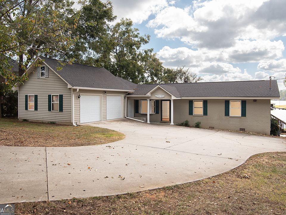 1st image of 187 Lakeshore Cir