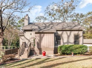 6530 Fairoak Dr S, Mobile, AL 36619