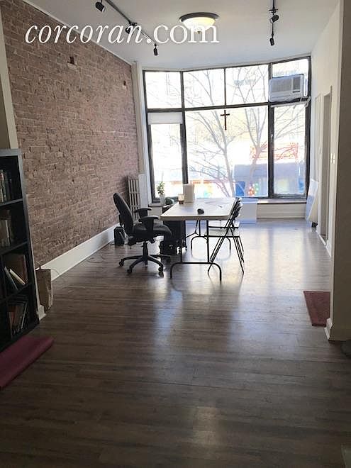 2nd image of 304 Livingston St APT 2F