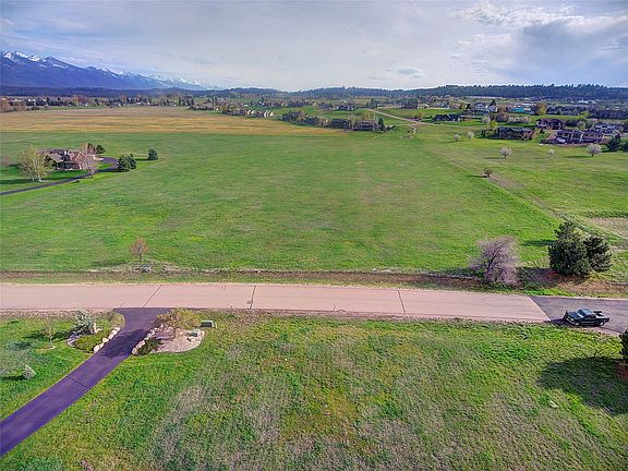 4th image of 108 Tundra Swan Way