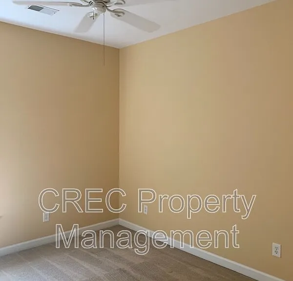 1415 Belcourt Ln — Photo 11