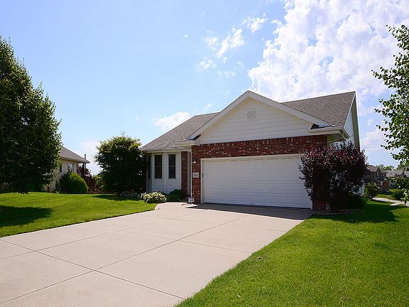 2nd image of 15657 Sahler St