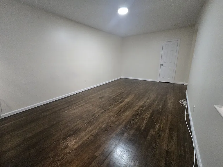 4331 Ithaca St #307 — Photo 2