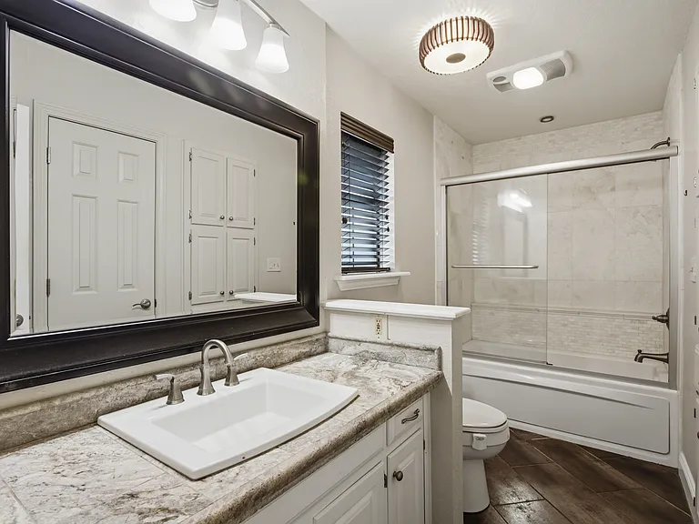 265 E Dove Rd — Photo 24