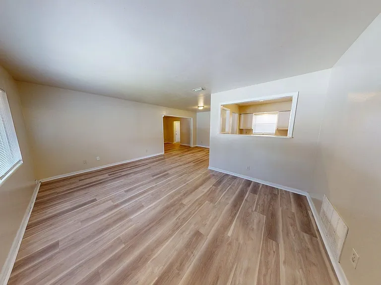 7408 Canaveral Rd — Photo 4