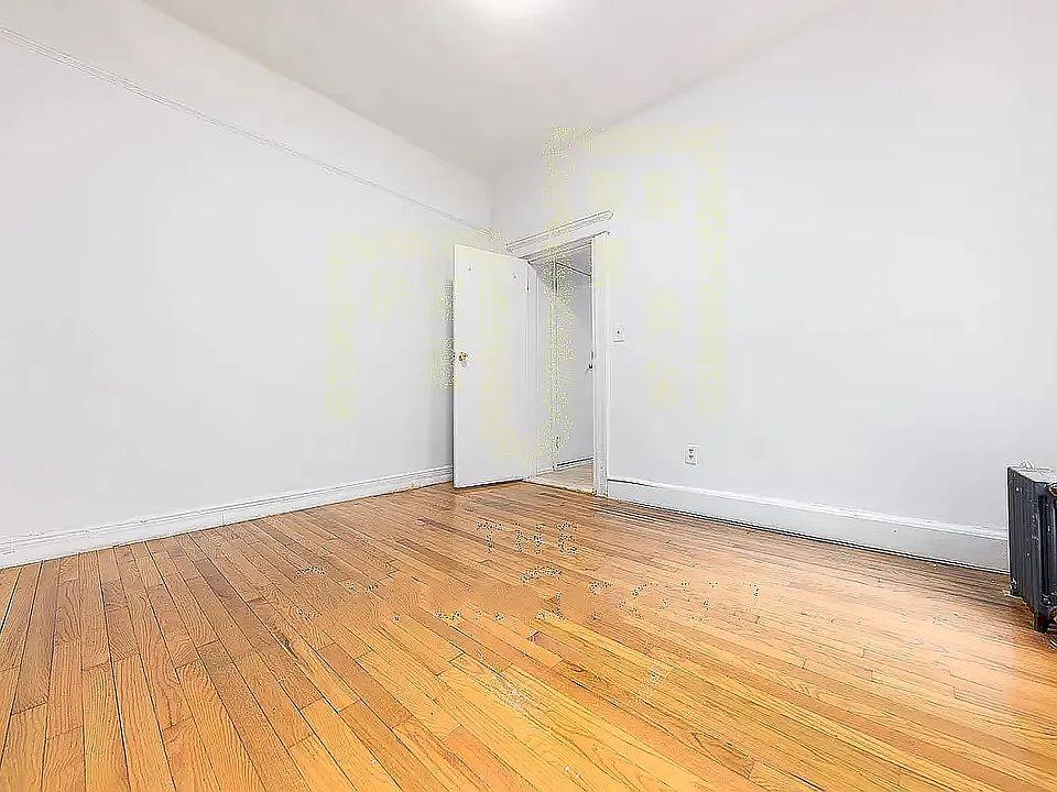 2nd image of 120 Utica Ave #2D