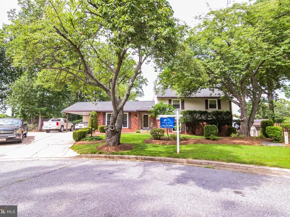 1 Blaketon Ct, Upper Marlboro, MD 20774