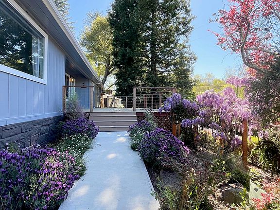 2nd image of 275 Orchard Rd