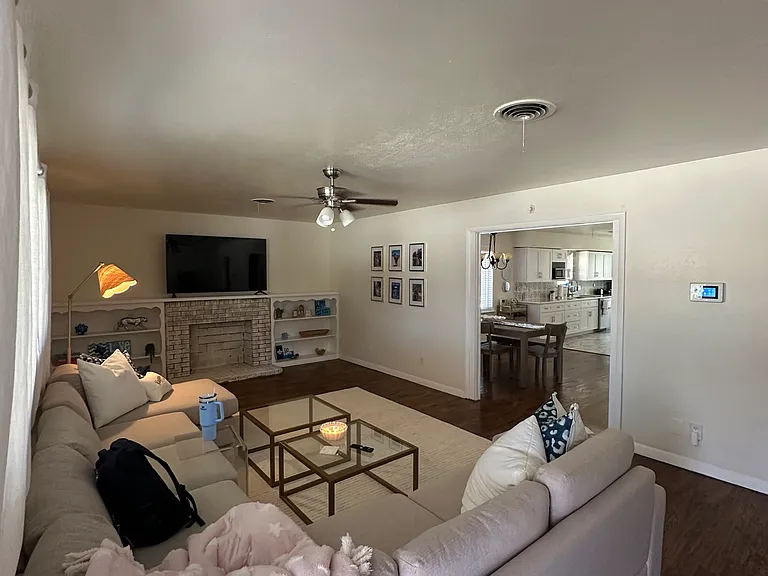 2715 Greene Ave — Photo 14