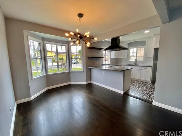 806 W 130th St, Gardena, CA 90247