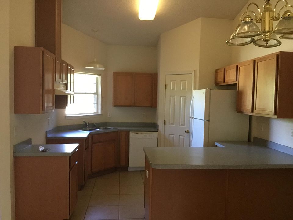 2nd image of 14007 Innerarity Point Rd #C