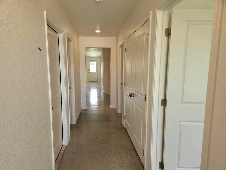 1266 Lehmann Dr #B — Photo 2