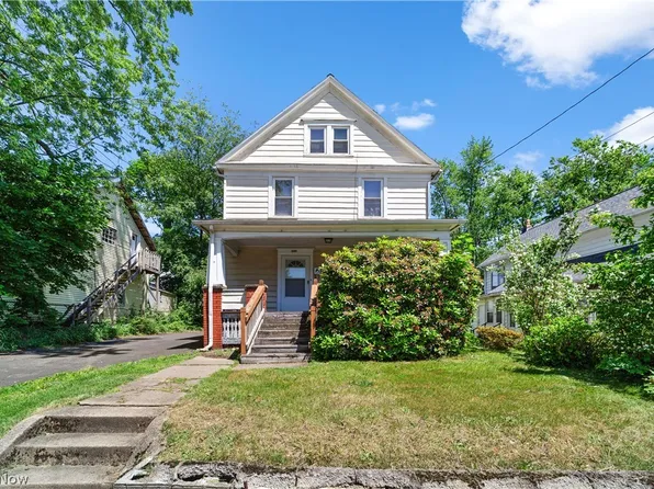 499 Sumner St, Akron, OH 44304