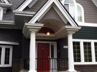 7018 23rd Ave NE, Seattle, WA 98115