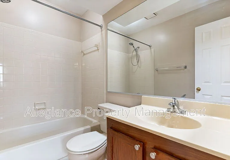 8073 Morning Meadow Ct — Photo 25