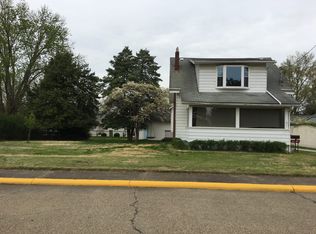 611 52nd St, Vienna, WV 26105