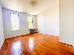 284 Onderdonk Ave #2L, Ridgewood, NY 11385