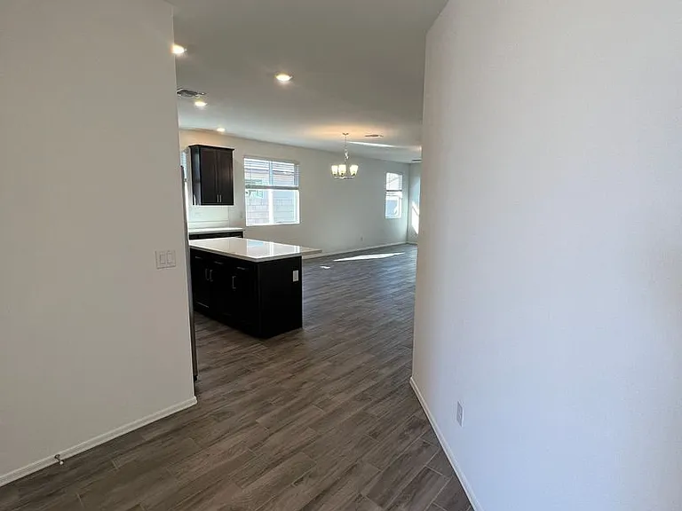 25210 N 133rd Ave — Photo 7