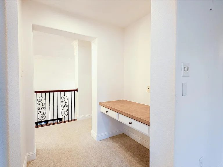 2408 Lady Of The Lake Blvd — Photo 13
