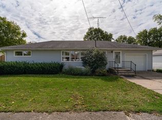 214 Lydia St, Graymont, IL 61743