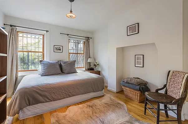 Rented by Brown Harris Stevens | media 13