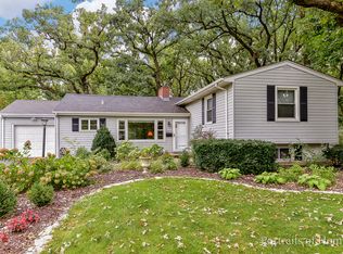 4517 Downers Dr, Downers Grove, IL 60515