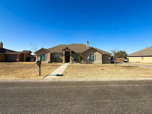 2nd image of 1515 Desert Willow