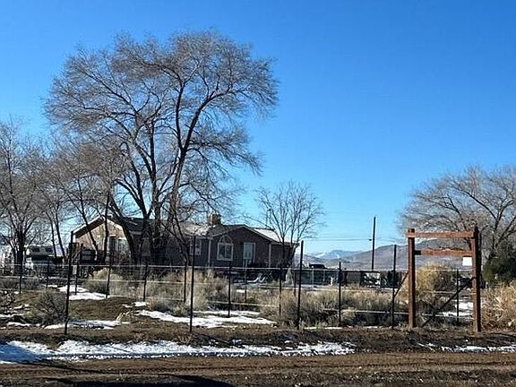 3rd image of 401 Six Mile Canyon Rd