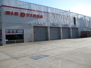 1st image of 577 University Ave