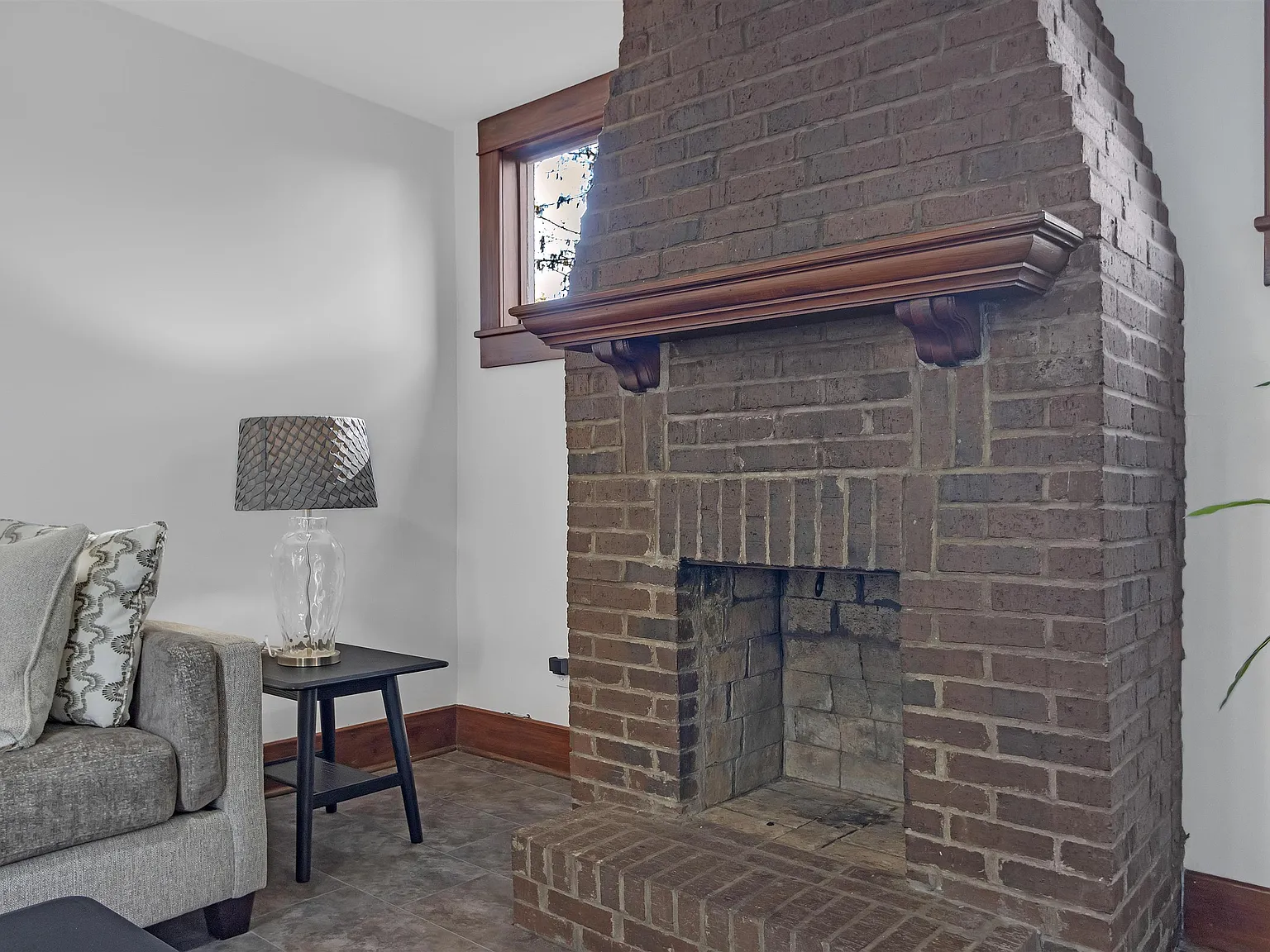 2 bed, 1.5 bath, 850 sqft, $962 — Photo 2