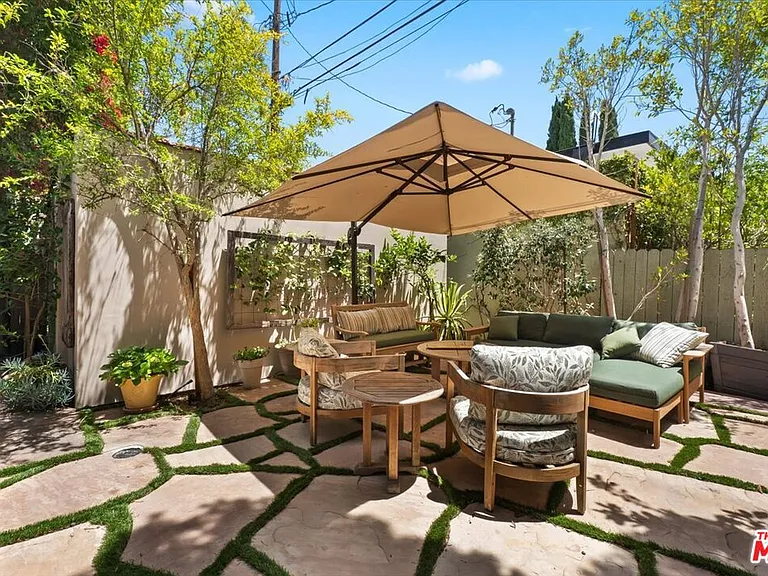 9002 Norma Pl — Photo 17