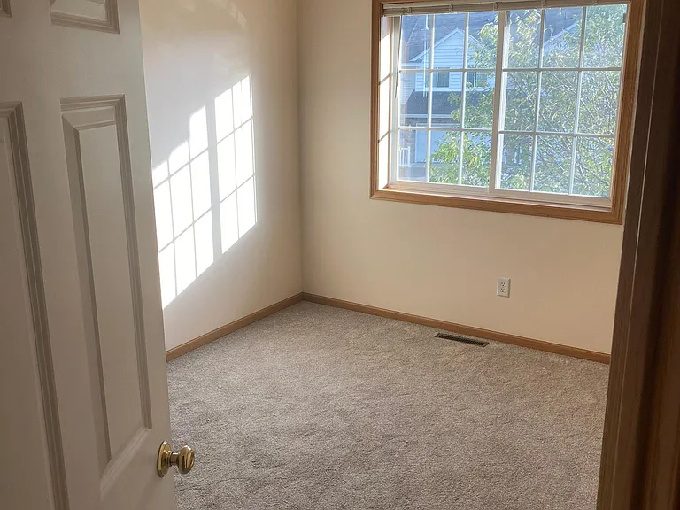 3283 Coleshire Path — Photo 11