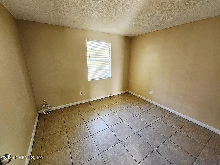 7127 Prellie St — Photo 8