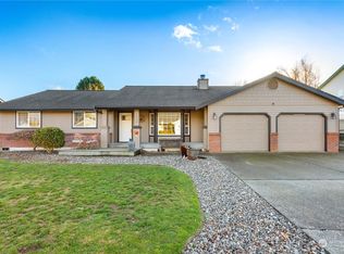 1048 Ridgeway Dr, Lynden, WA 98264