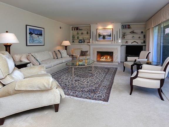 5th image of 503 Carriage Hill Ct