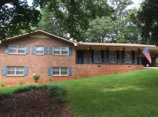 1176 Cimarron Ct, Clarkston, GA 30021