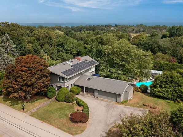 53 Myles View Dr, Duxbury, MA 02332