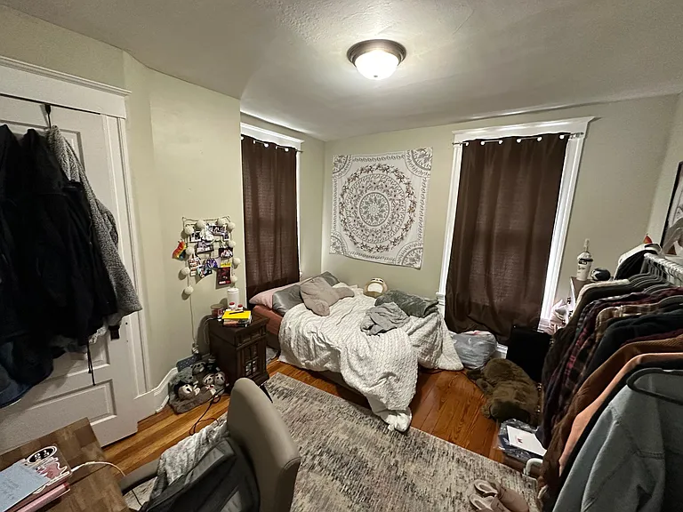2117 Hudson Ave — Photo 13