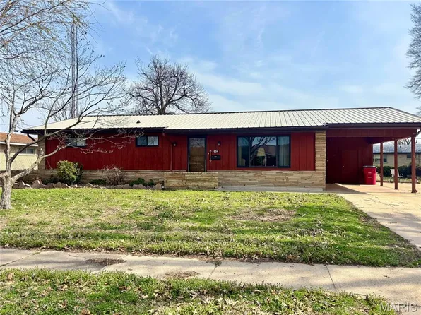 604 Maple St, Sikeston, MO 63801
