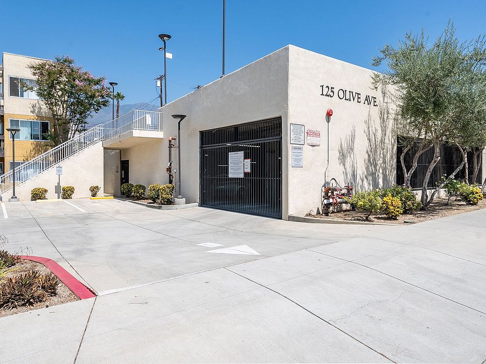 Reserved garage parking available! Contact us for mroe details!