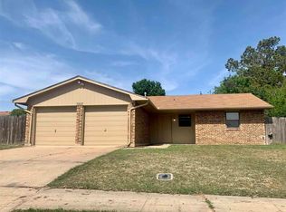 7207 NW Hunter Rd, Lawton, OK 73505