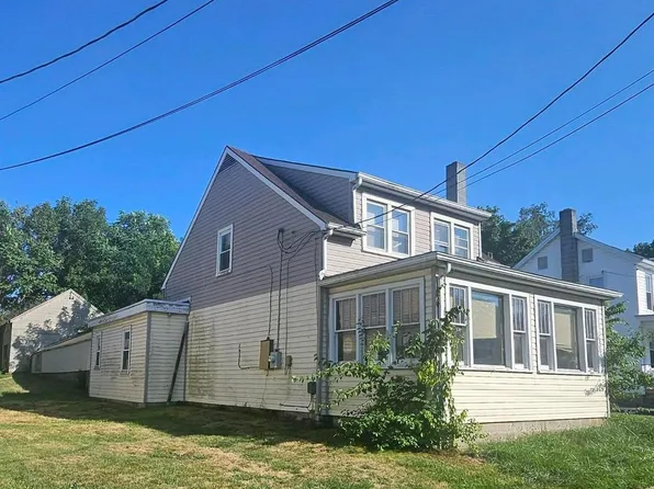 3938 Lincoln St, Chambersburg, PA 17202