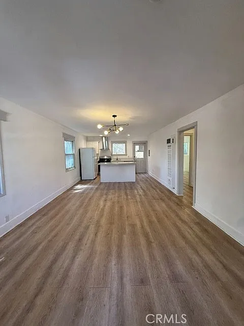 2 bed, 1100 sqft, $2,995 — Photo 3
