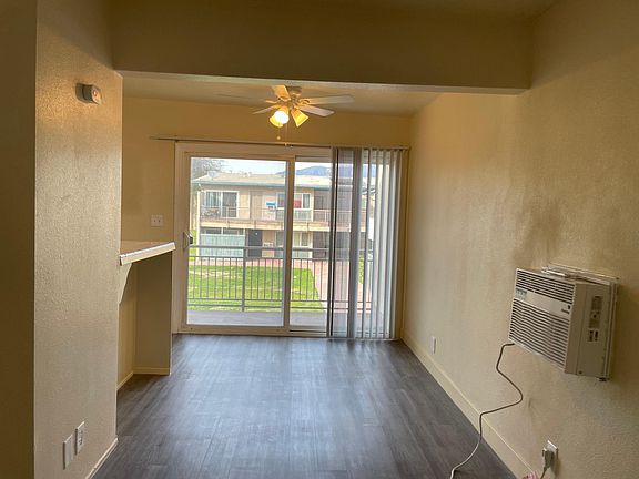 5th image of 700 N East End Ave APT 29