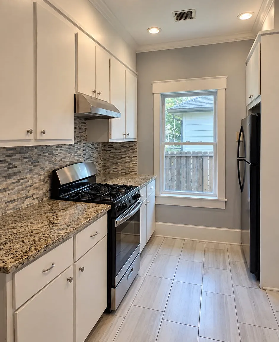 3 bed, 1500 sqft, $2,400 — Photo 4