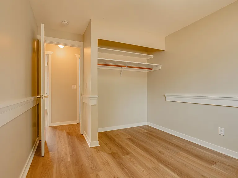 4409 S 292nd St — Photo 13