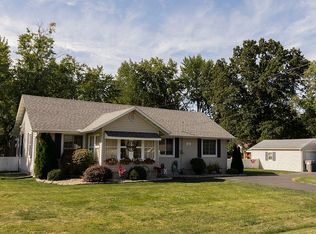 5541 Thrush Ave, Decatur, IL 62521