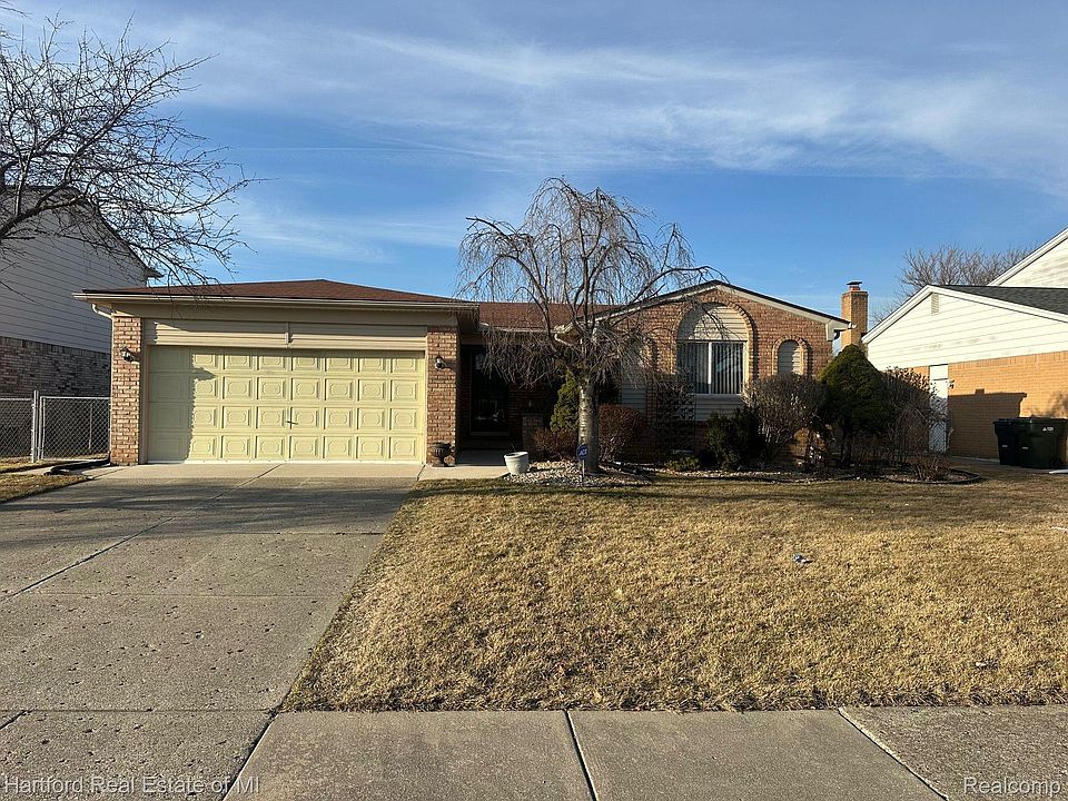 1st image of 4429 Rose Mary Dr