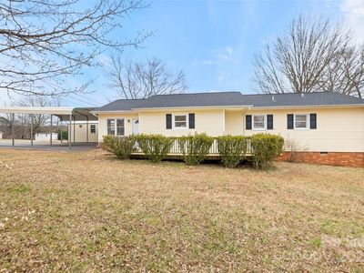 2687 Glenn St, Newton, NC, 28658